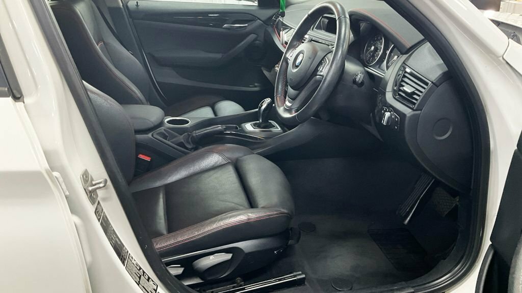 BMW X1 Xdrive18d Se 141 Black #9