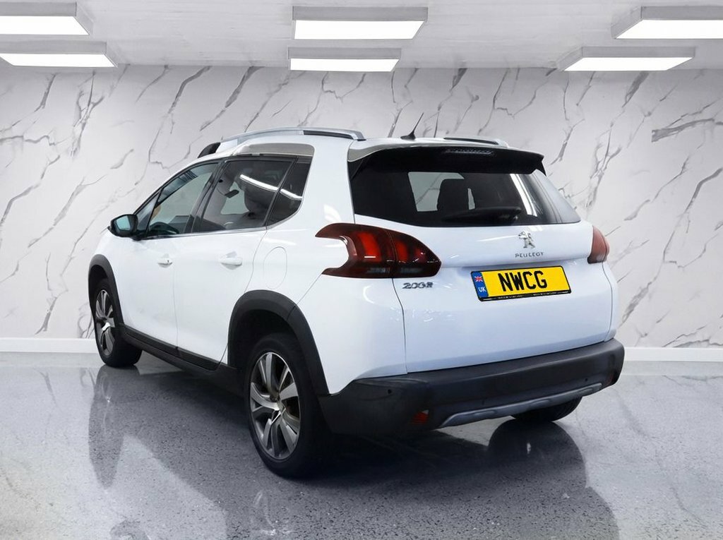 Peugeot 2008 1.6L Allure White #3