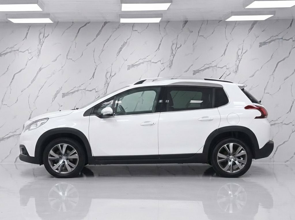 Peugeot 2008 1.6L Allure White #5