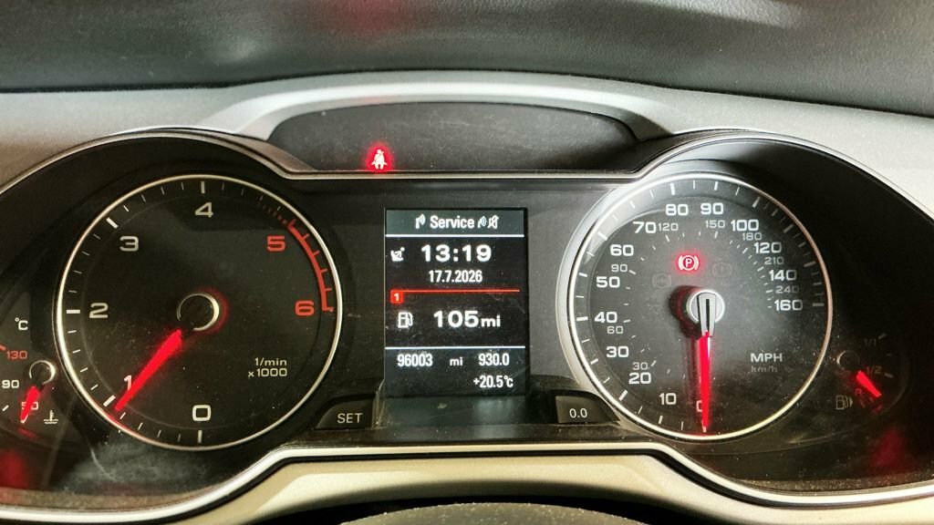 Audi A4 2.0 Tdi 177 Quattro S Line S Tronic Blue #8