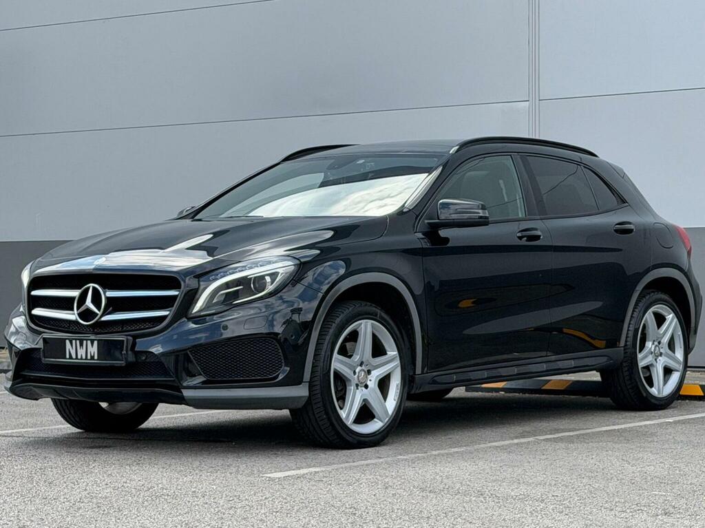 Mercedes-Benz GLA Class 2.1 Gla220d Amg Line Premium Plus 7G-dct 4Matic Black #3