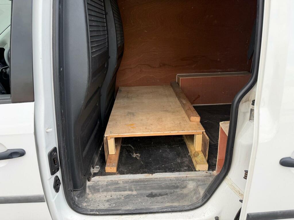 Volkswagen Caddy Swb L1h1 Bluemotion  #28