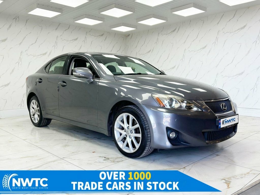 Lexus IS 2.2L Advance Grey