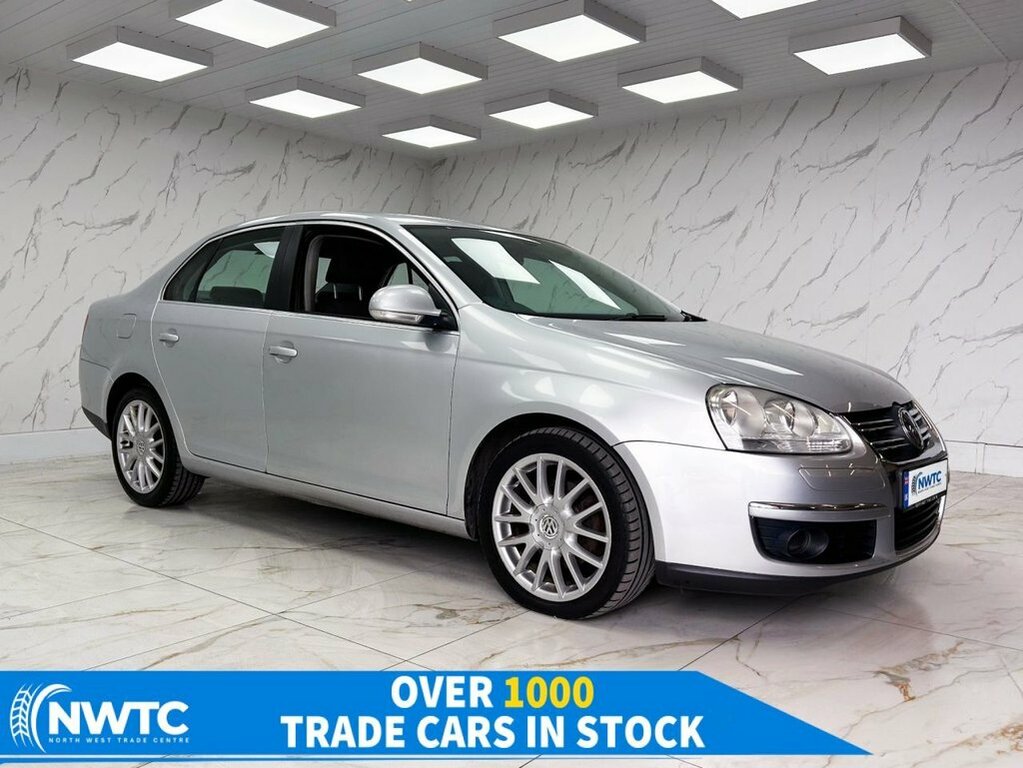 Volkswagen Jetta 2L Sport Silver