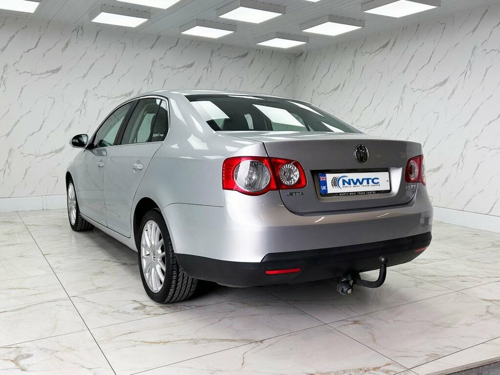 Volkswagen Jetta Saloon 2.0 Tdi Sport 140Bhp - 1 Owner From New 20 Black #7