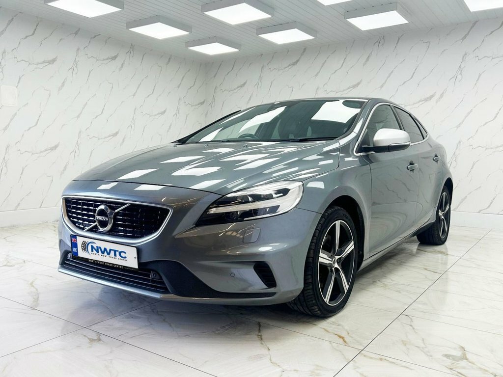Volvo V40 2L R-design Edition WB19HGA Grey #4