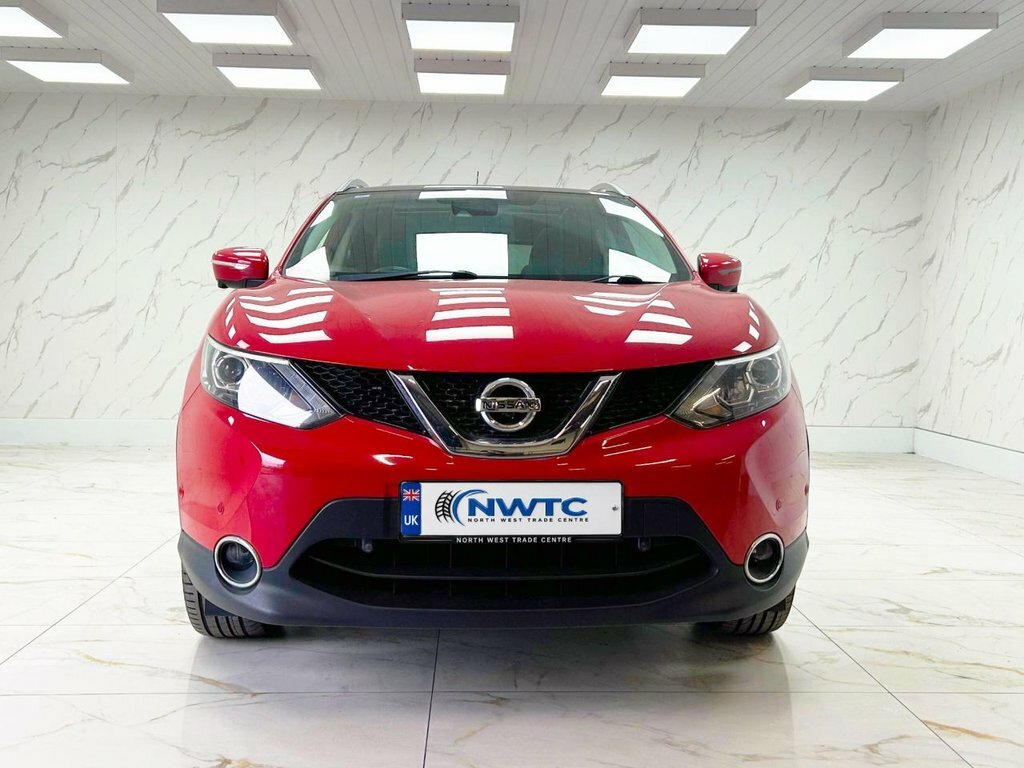 Nissan Qashqai 1.6L Tekna NL67YRT Red #3