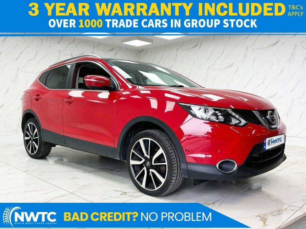 Nissan Qashqai 1.6L Tekna Red