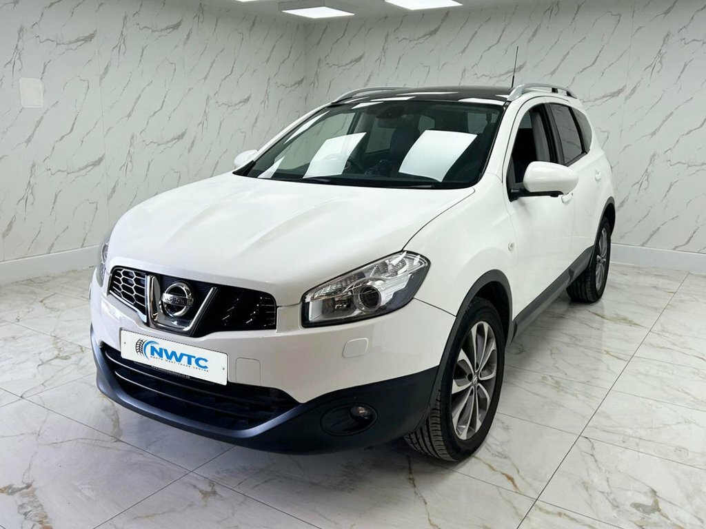 Nissan Qashqai+2 2L Tekna White #4