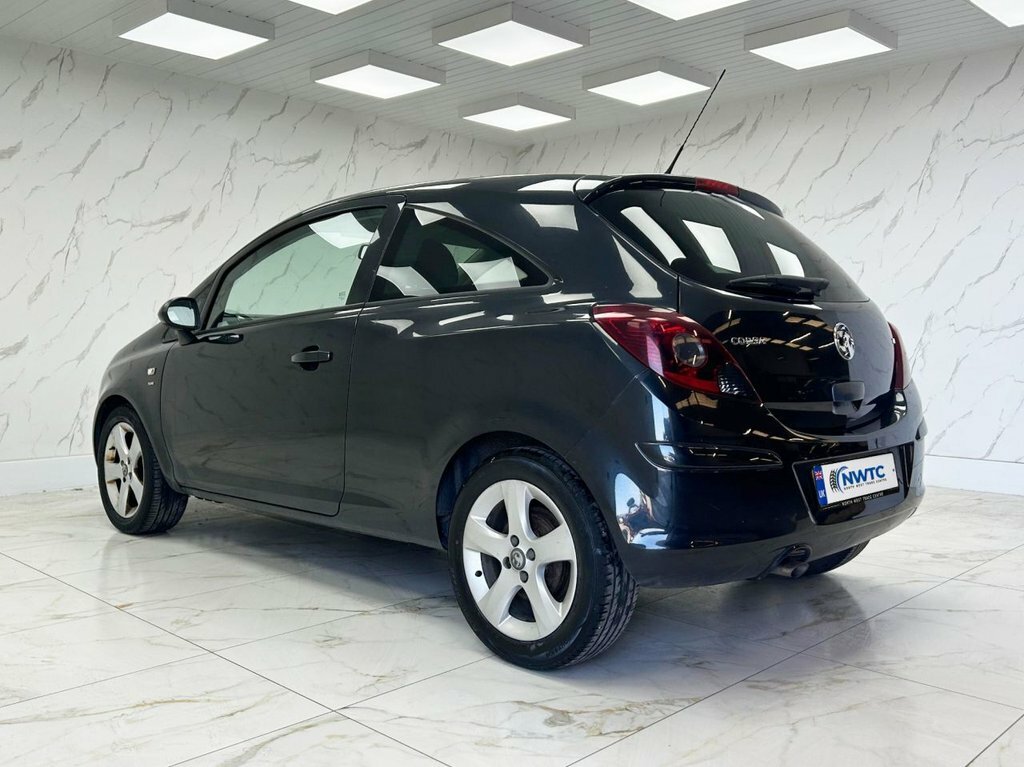 Vauxhall Corsa 1.4L Sxi Black #6