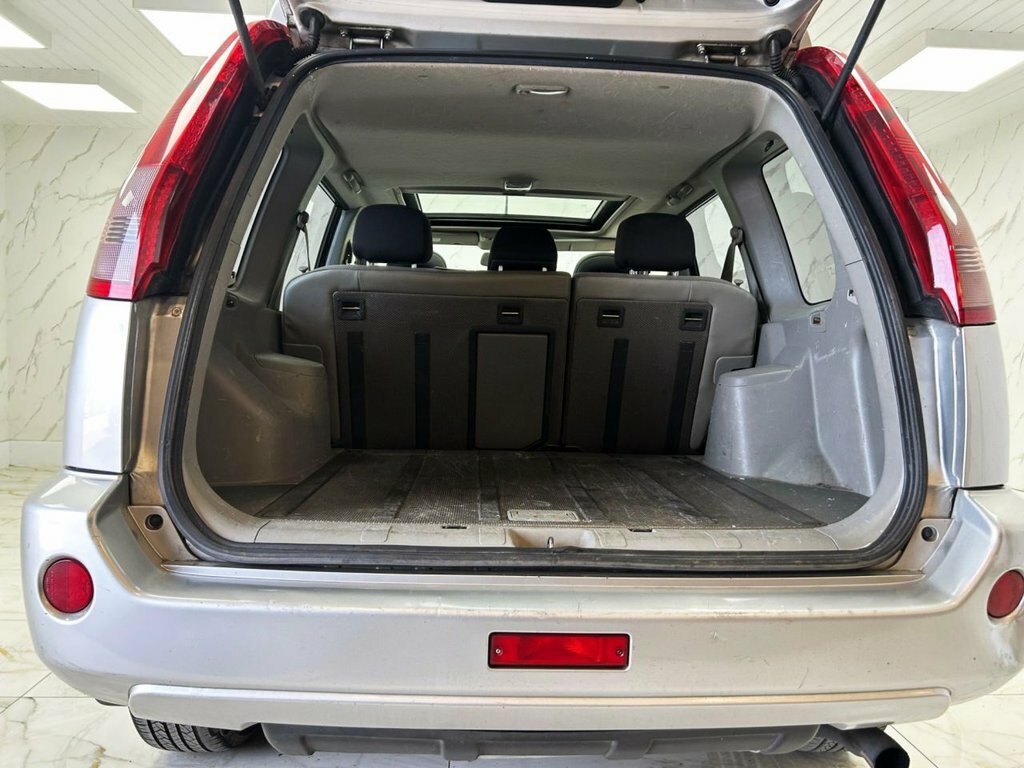 Nissan X-Trail Suv Silver #20