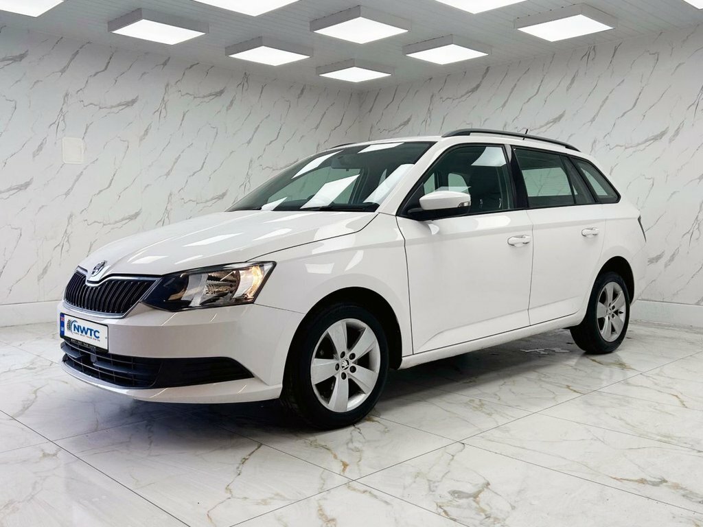 Skoda Fabia 1.2L Se White #5