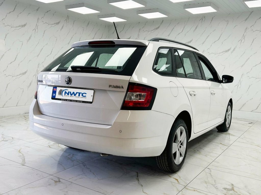 Skoda Fabia 1.2 Tsi Se Estate Dsg Euro 6 Ss 110 Silver #9