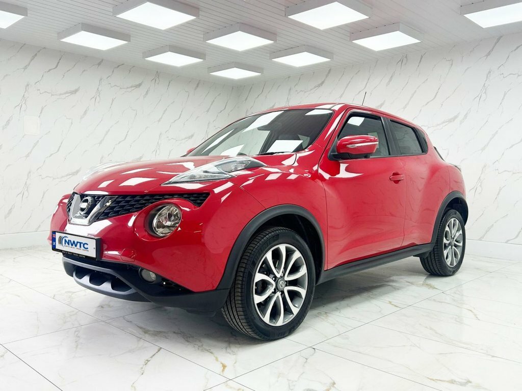 Nissan Juke 1.2L Tekna Red #5