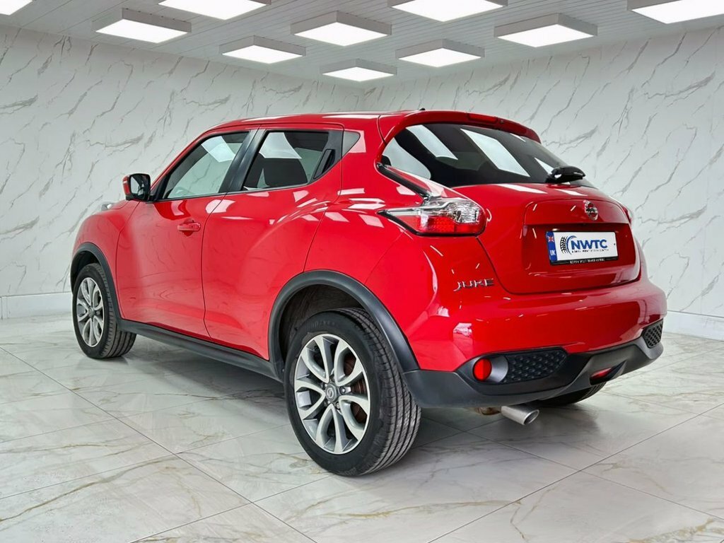 Nissan Juke 1.5L Tekna SM66BFV Red #2