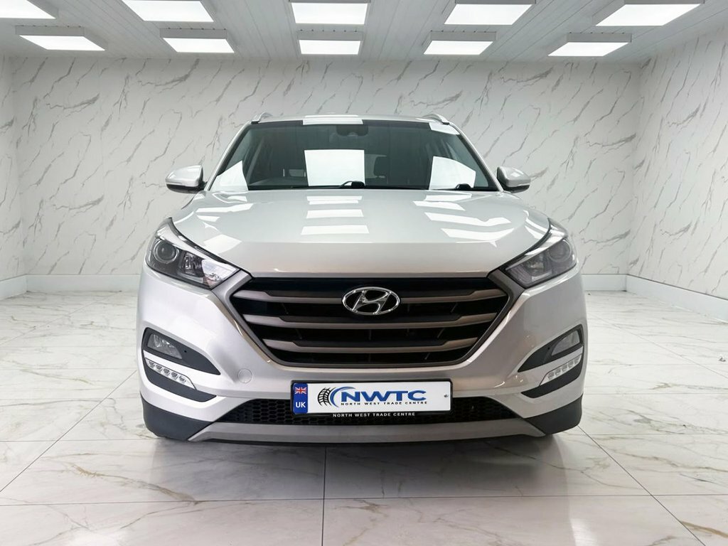 Hyundai Tucson 1.7L Se Nav EY18JZC Silver #3
