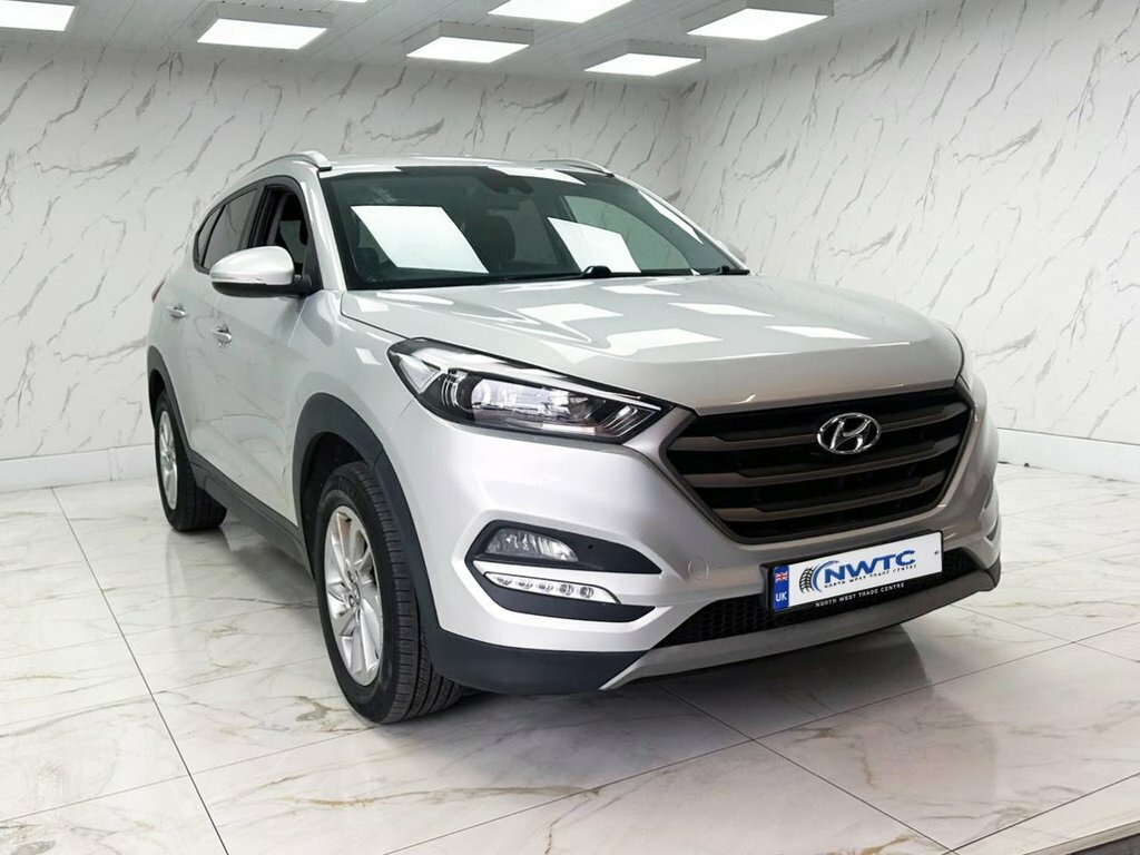 Hyundai Tucson 1.7L Se Nav EY18JZC Silver #2
