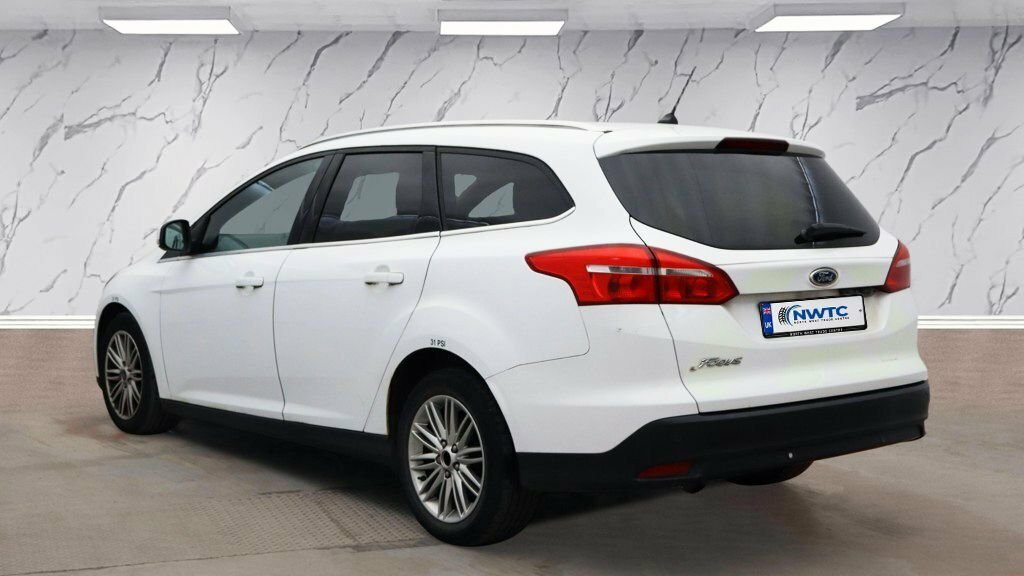 Ford Focus 1.5L Zetec Edition YT67ZJU White #3