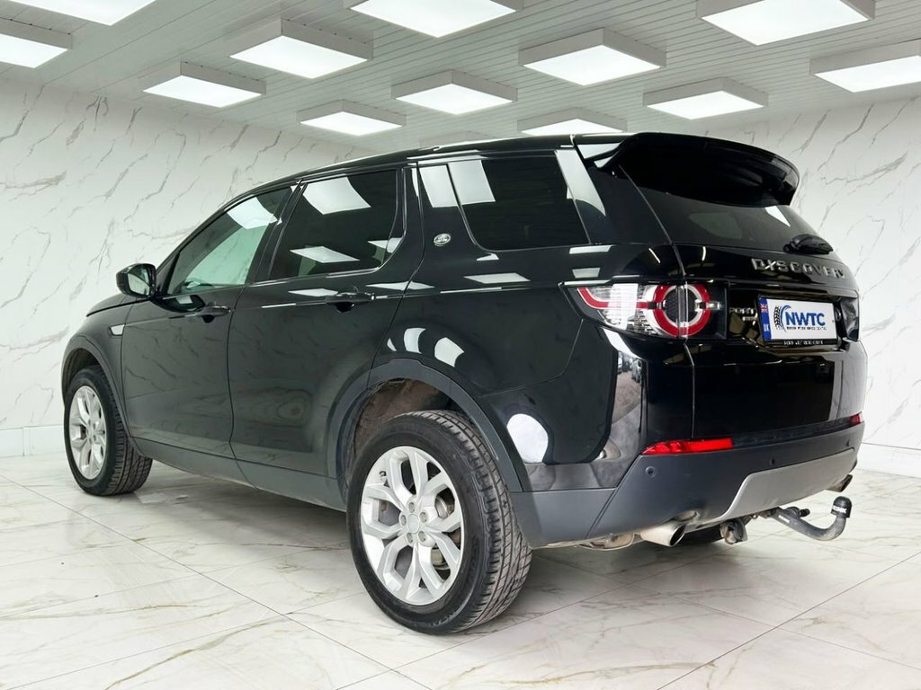 Land Rover Discovery Sport 2L Hse OE68OMY Black #6