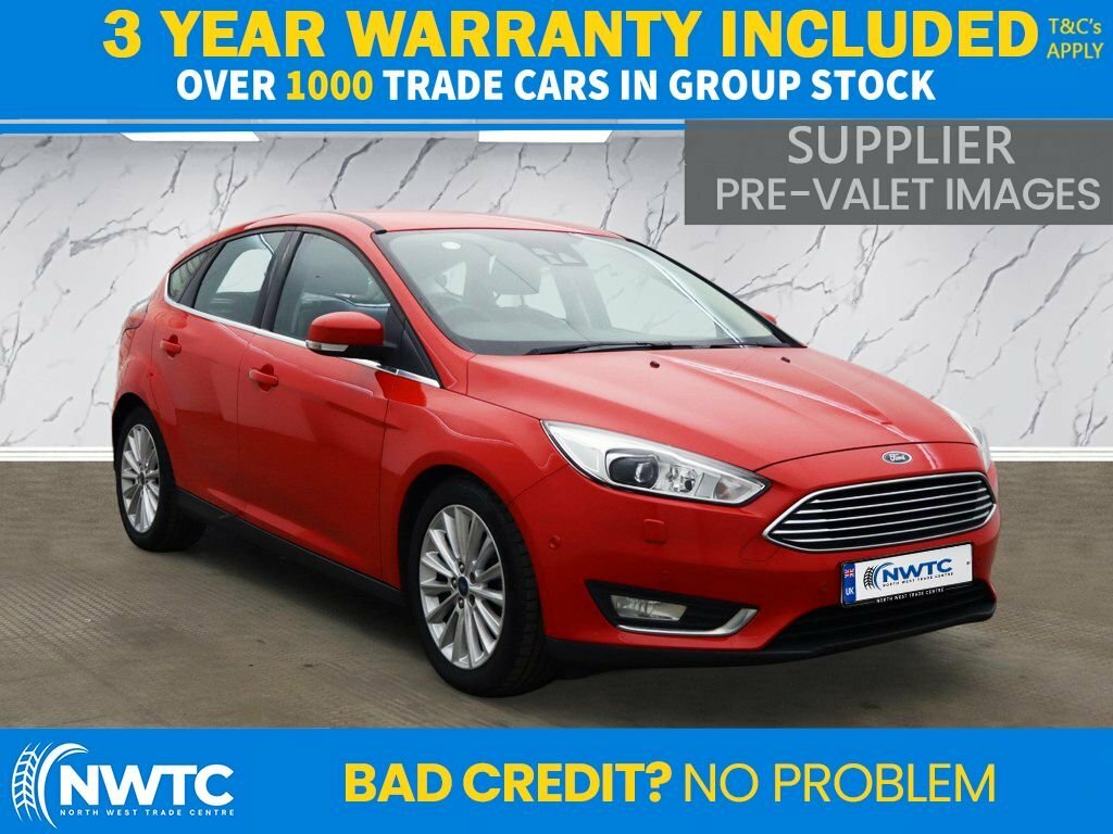 Ford Focus 1L Titanium X Red