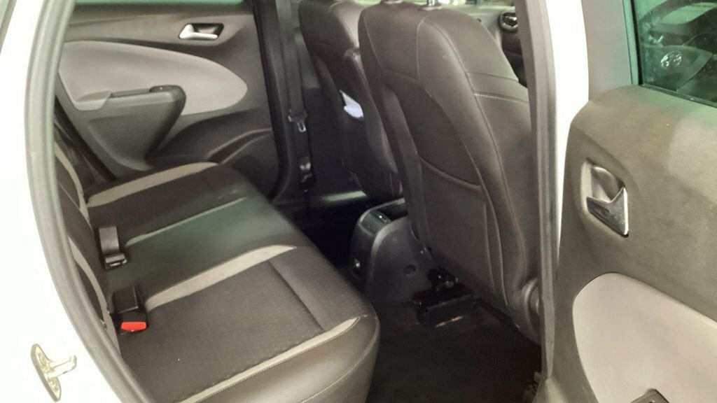Vauxhall Crossland X Tech Line Nav White #10