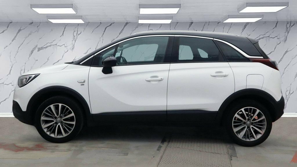 Vauxhall Crossland X Tech Line Nav White #6