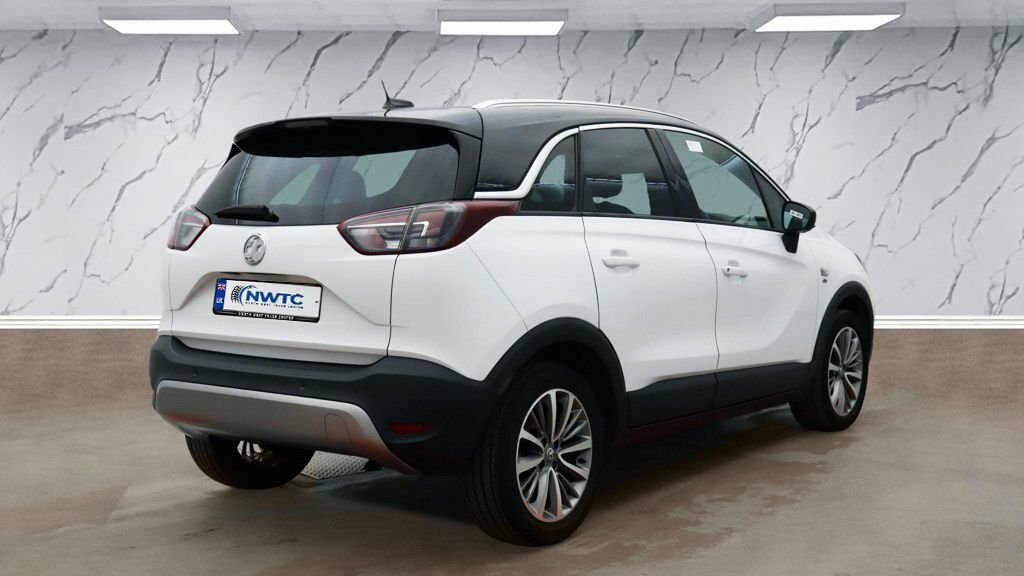 Vauxhall Crossland X Tech Line Nav White #4