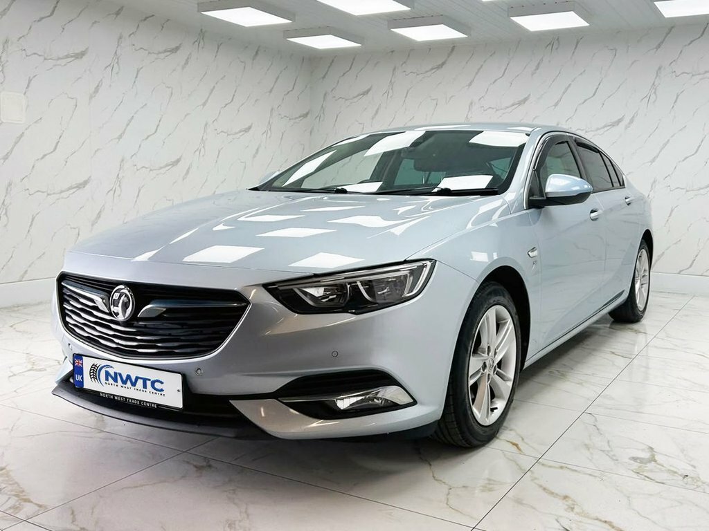 Vauxhall Insignia 1.6L Sri Nav Silver #4