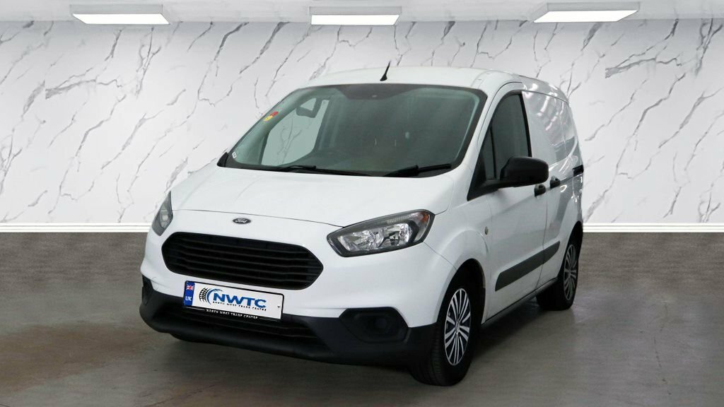 Ford Transit Courier 1L Leader MT22JHE White #2