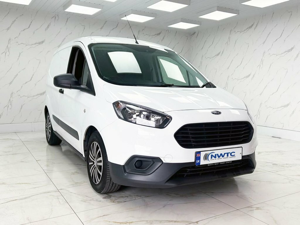 Ford Transit Courier 1L Leader MT22JHE White #2