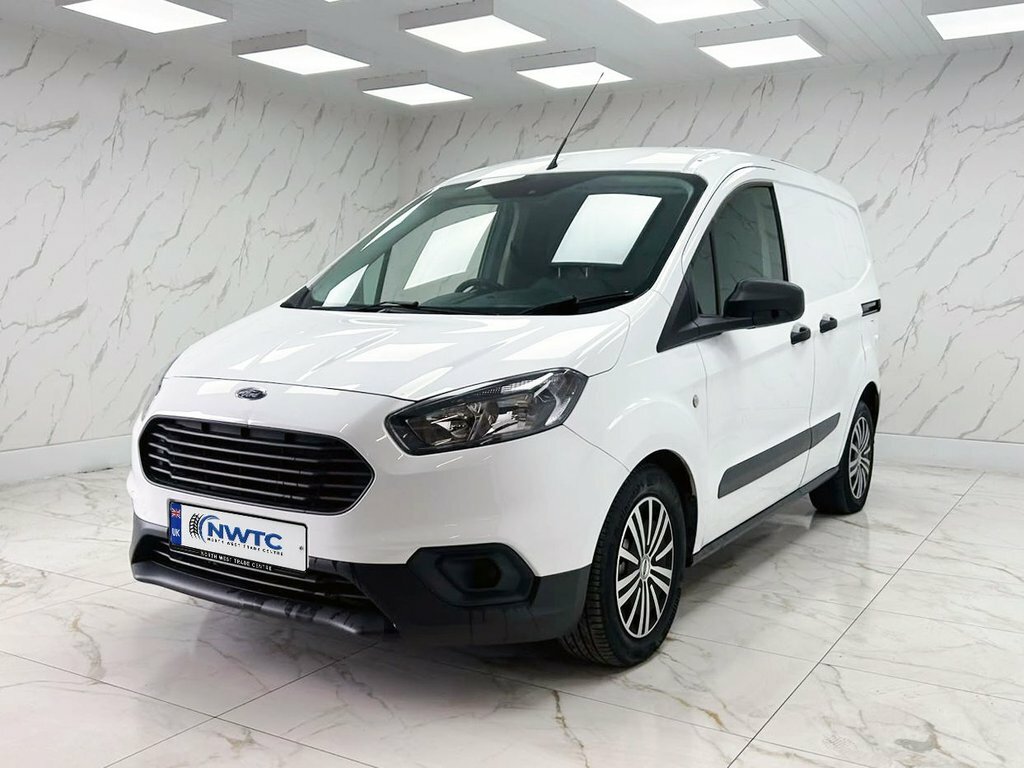 Ford Transit Courier 1L Leader MT22JHE White #4
