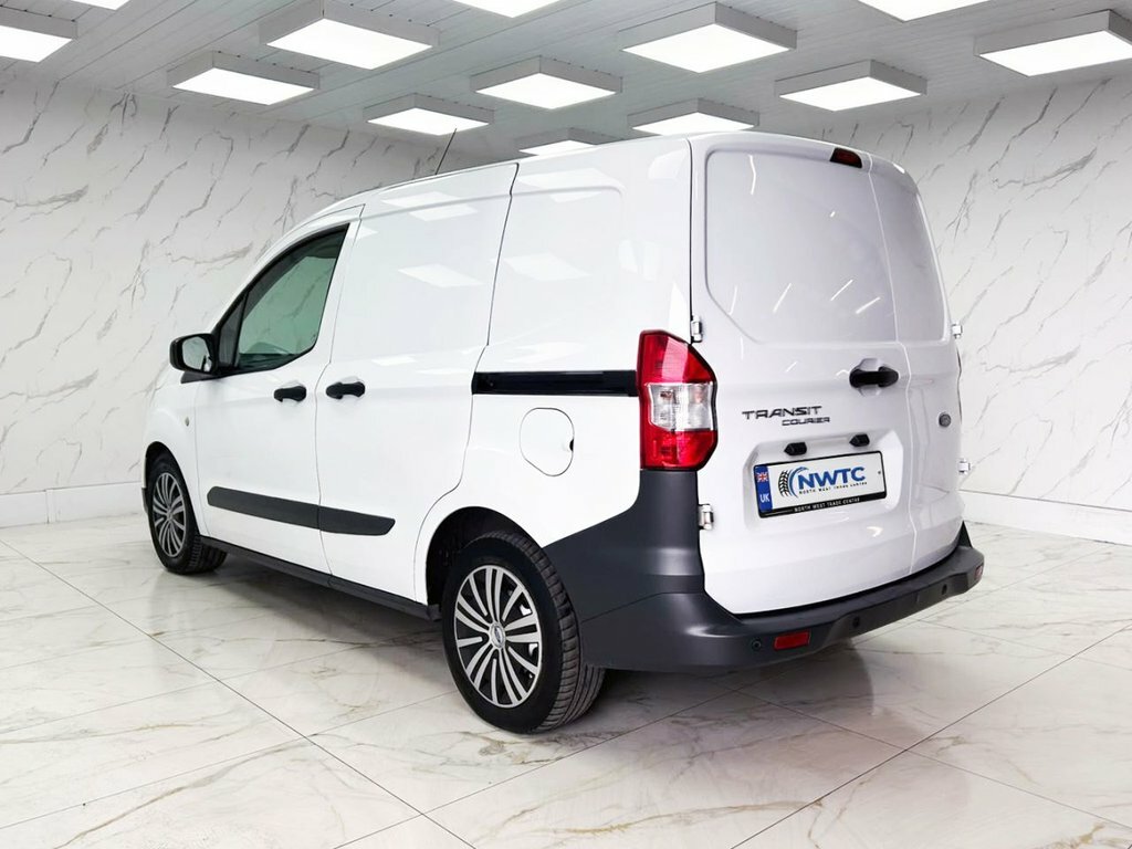 Ford Transit Courier 1L Leader MT22JHE White #6