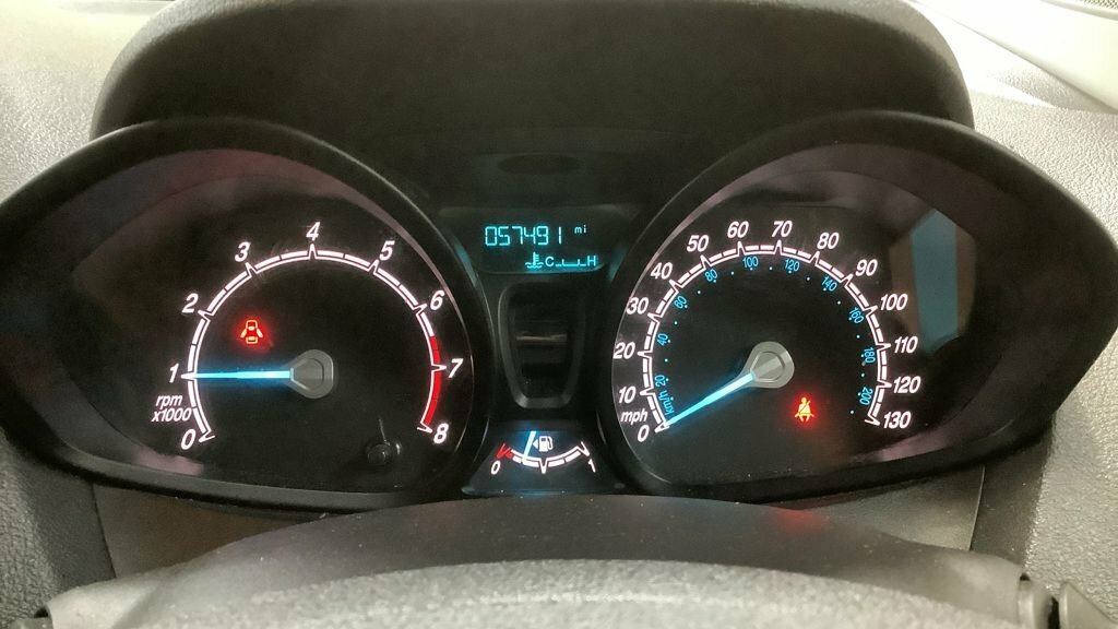 Ford Transit Courier 1L Leader MT22JHE White #6