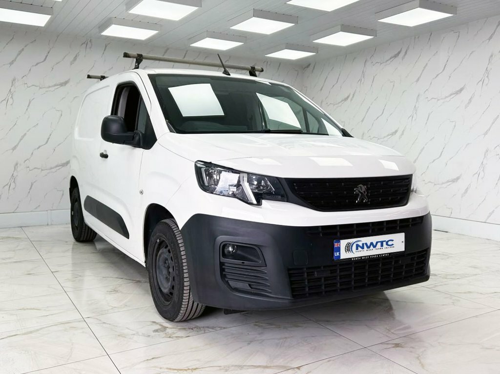 Peugeot Partner 1.5L Professional LM70YHL White