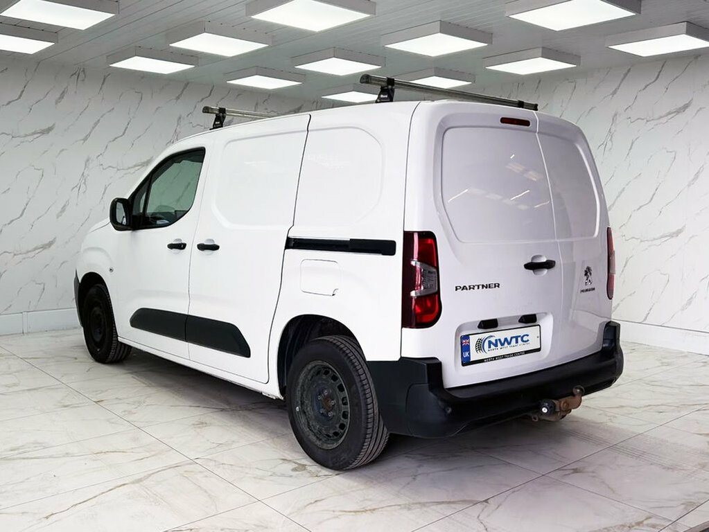 Peugeot Partner 1.5L Professional LM70YHL White #5