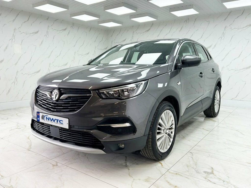 Vauxhall Grandland X 1.5L Tech Line Nav KR69TXY Grey #4
