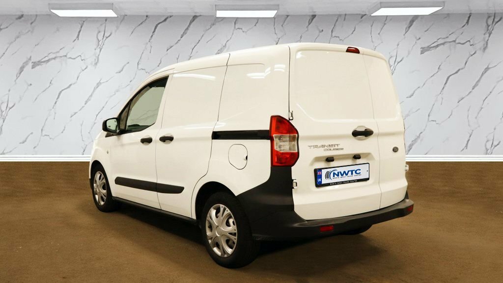 Ford Transit Courier 1.5L Null White #3