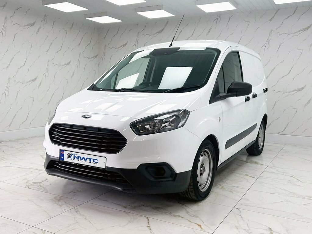 Ford Transit Courier 1L Leader MT22JHH White #5
