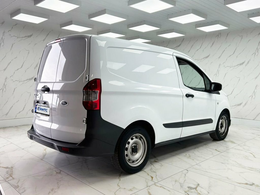 Ford Transit Courier 1L Leader ML22YFS White #6