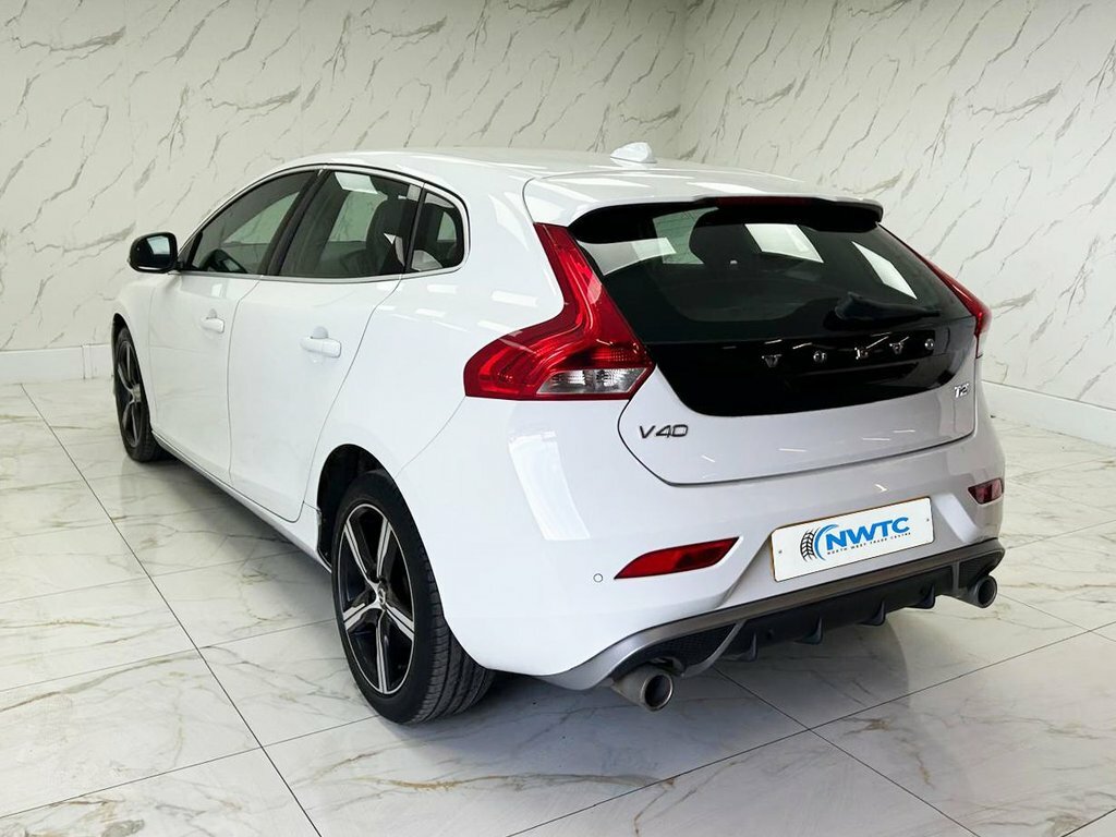 Volvo V40 R Design Edition Blue #8