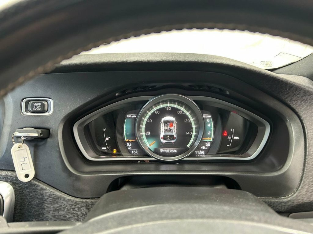 Volvo V40 R Design Edition Blue #16