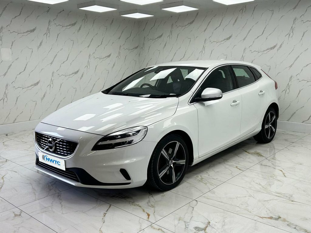 Volvo V40 2L R-design White #6