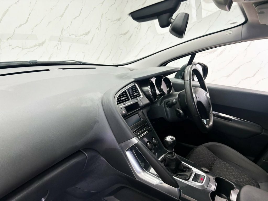Peugeot 3008 Active Silver #11