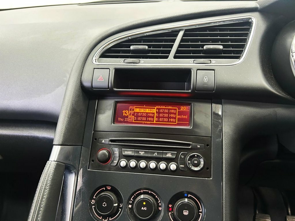 Peugeot 3008 Active Silver #13