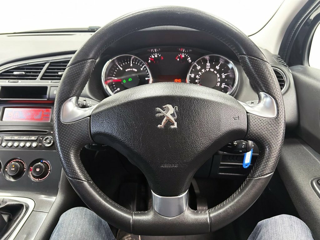 Peugeot 3008 Active Silver #15