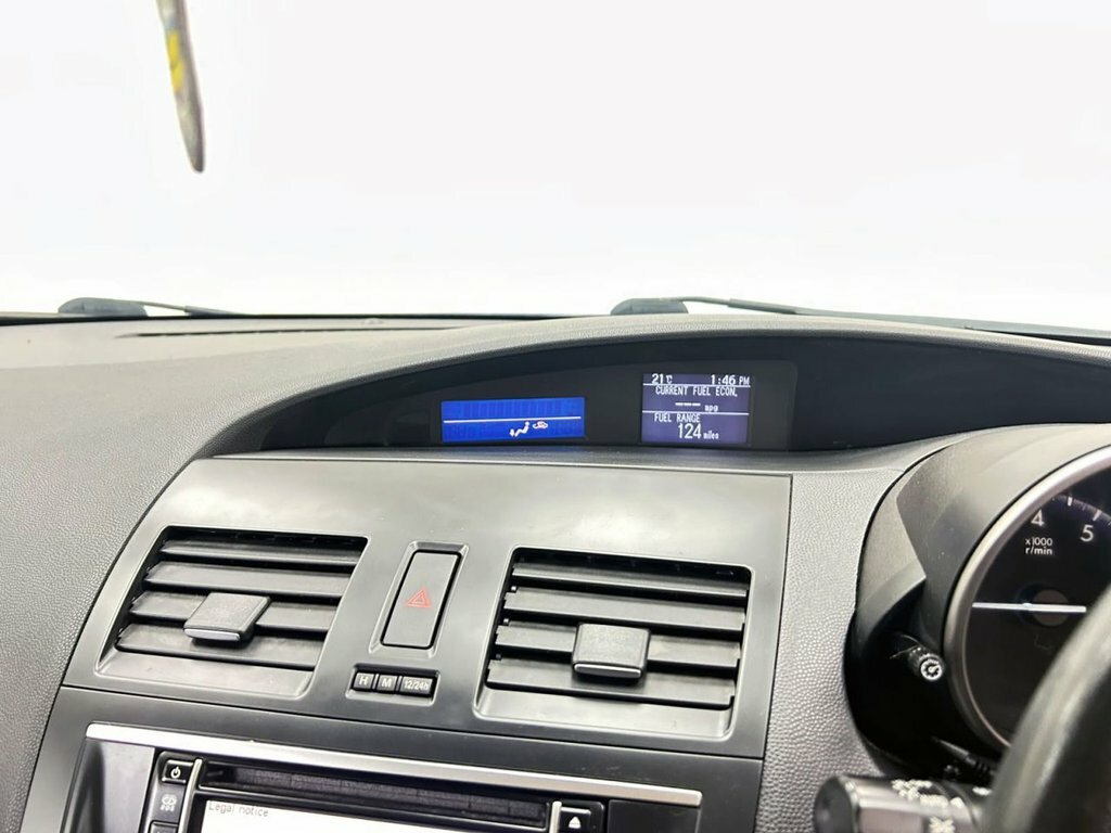 Mazda 3 1.6 Venture Hatchback Euro 5 10 White #14