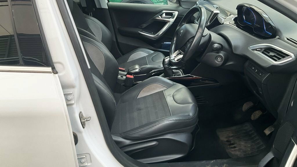 Peugeot 2008  Grey #9