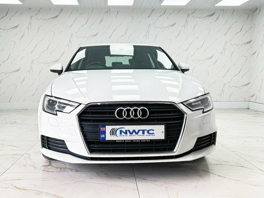 Audi A3 1.6L Se Technik White #3