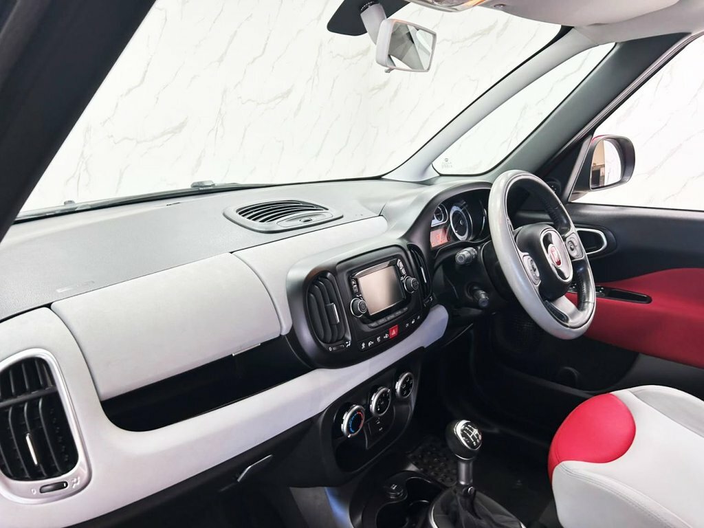 Fiat 500L 1.4 Pop Star 95 Bhp Black #10