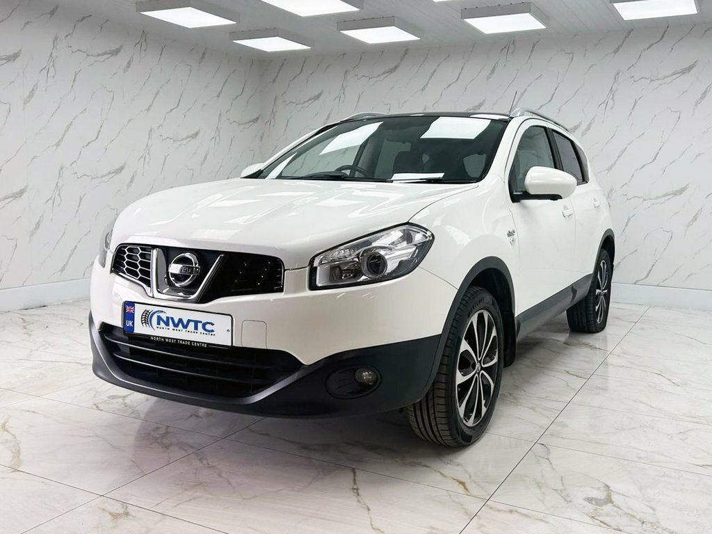 Nissan Qashqai 1.6L N-tec White #4